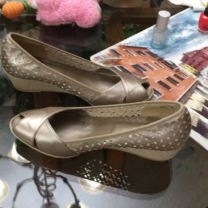 Shoes by Sesto meucci